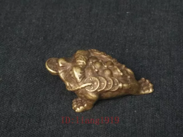 Collection Ancient Chinese Bronze Carving Wealth Jin Chan Statue Pendant Gift