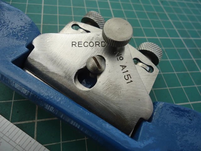 Classic * RECORD * No A151 Flat Sole / Base Spokeshave ~ Made in England 3