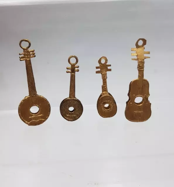 Vintage Doll House Miniature Gold Painted Meta Banjo / String Instruments lot