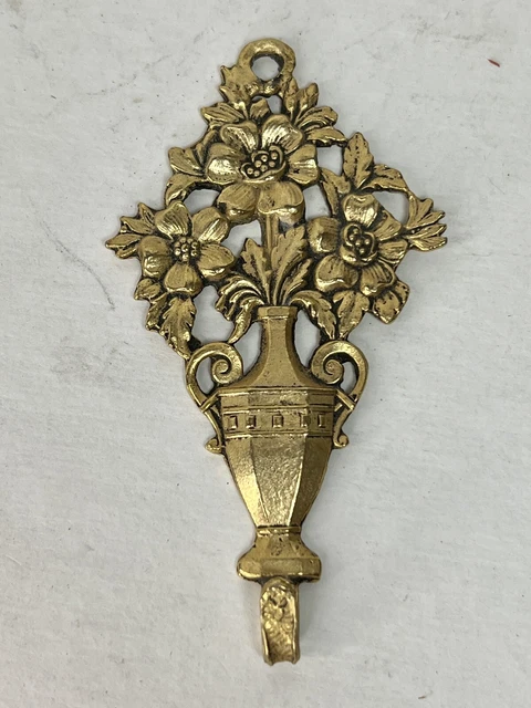 Vtg 1963 Designer Flower Picture Hanger James Papalia Victorian 14KT GF Original