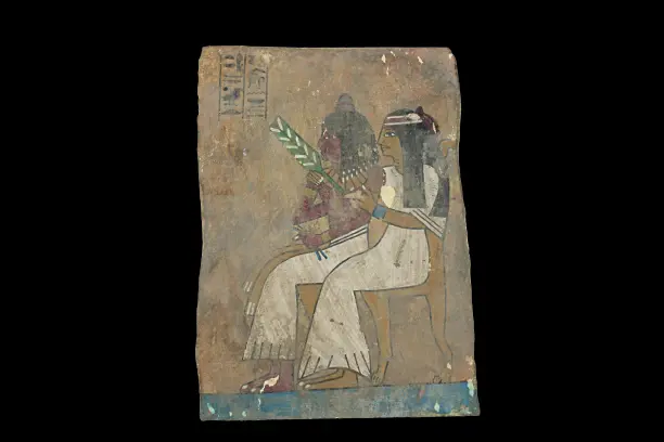 Estela egipcia antigua del ministro faraónico y su esposa Stella de madera rara