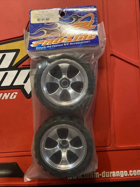 Pro-Line Racing Dirt Hawg 2.8 All Terrain 2 Front Tires/Wheels Chrome  PRO113611