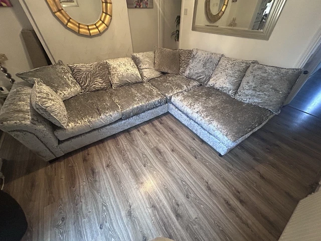 Dfs velvet hotsell