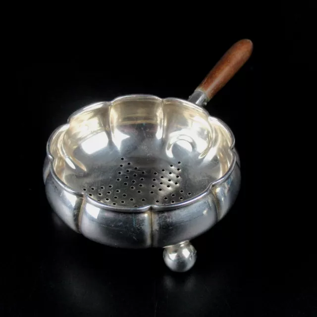 ART DECO Teesieb aus 835er Silber Kugelfüße Holzgriff Silver Tea Strainer 38g