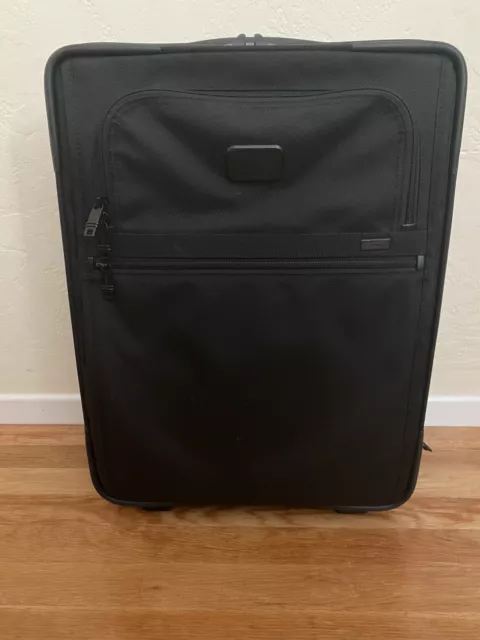 TUMI Alpha 2 Continental 21" Expandable 2 Wheeled Carry-On 22021D2 Luggage