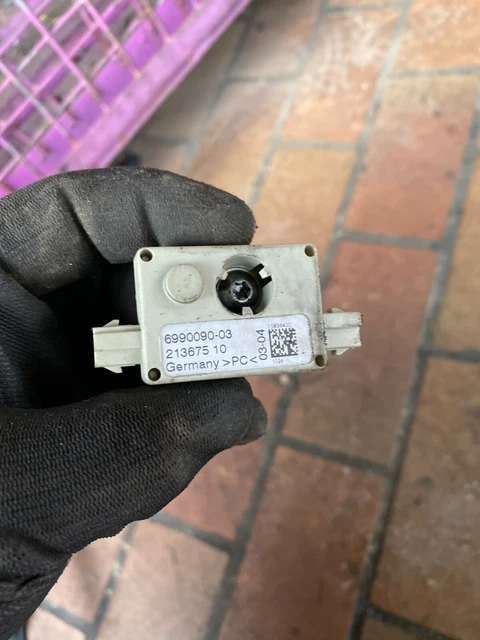 Amplificateur D'antenne BMW 5 E39 – Numéro 8355132, Occasion, Fonctionnel