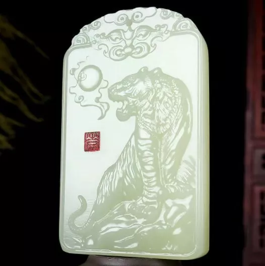 New Natural Chinese Tiger Hand-Carved Hetian White Jade Amulets Pendant Plaque