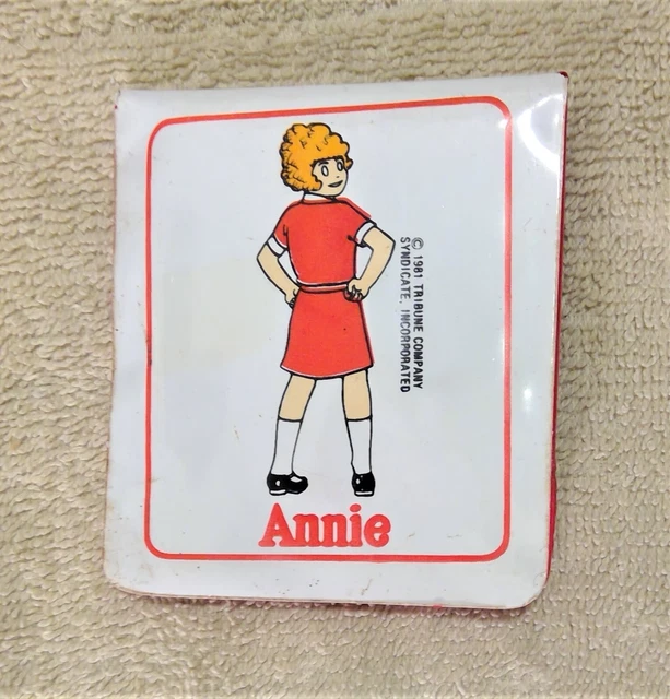 Vintage 1981 Little Orphan Annie Child's Bi-Fold Plastic Wallet