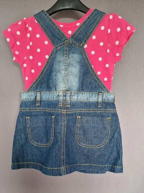 PACCHETTO VESTITI BAMBINE ETÀ 9-12 MESI.Ottime condizioni. 2