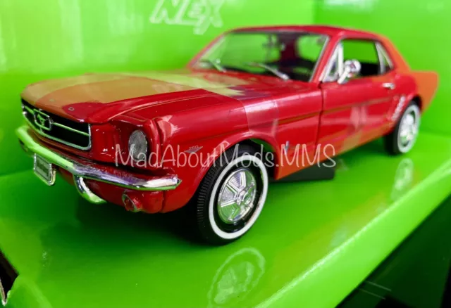 Welly Ford Mustang Coupe 1964-1/2 Red V8 1/24 Scale Diecast Model Car 2