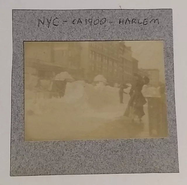 Vth Photo Harlem NYC Ca. 1900 Street Snow Storm African American Child Shovel NY