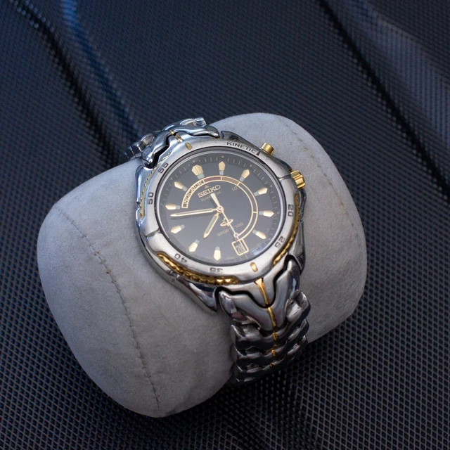 UMF RUHLA Kinetic Sport (Evolution) – Orologio da polso – UMF 1072M – Cassa in acciaio inox con quadrante di diversi colori – Cinturino in maglia in acciaio inox massiccio con chiusura UMF RUHLA Kinetic Sport (Evolution) – Orologio da polso – UMF 1072M – Cassa in acciaio inox con quadrante di diversi colori – Cinturino in maglia in acciaio inox massiccio con chiusura