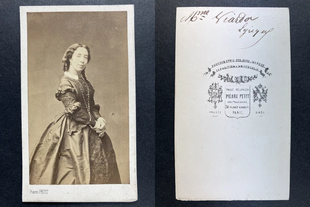 Pierre Petit, Paris, Jeune garçon Vintage albumen print CDV. Tirage albumi