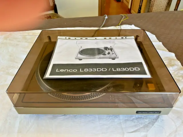 LENCO L830 DD Direct Drive Turntable with Nagaoka MP-11 Cartridge & Stylus