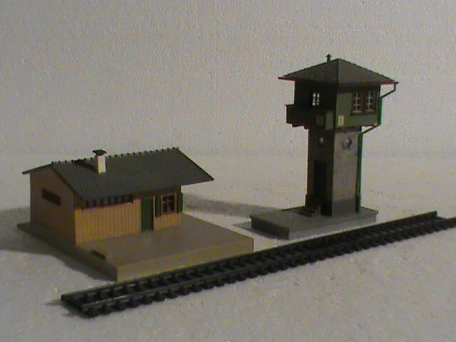 FALLER HO lot bâtiments gare Talheim hangars