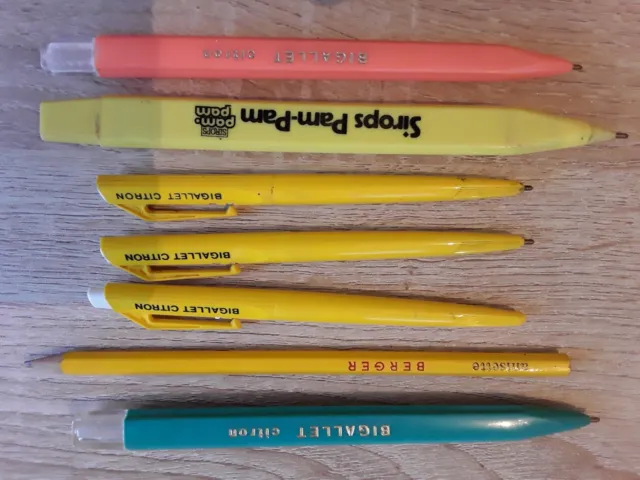 Acheter 4 couleurs créatif mignon dessin animé licorne Gel stylo nouveauté  LED lumières stylo étudiant écriture signature stylo 0.5mm cadeau papeterie  fournitures scolaires
