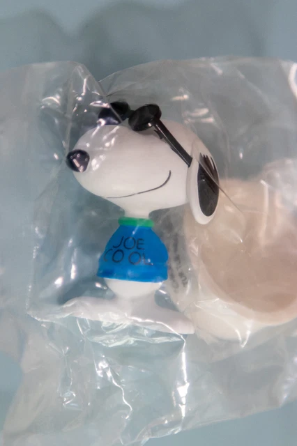 新品　ジョークール　SNOOPY 1971 フィギュア ミュージアム限定　UDF 新品 ジョークール SNOOPY 1971 フィギュア ミュージアム限定