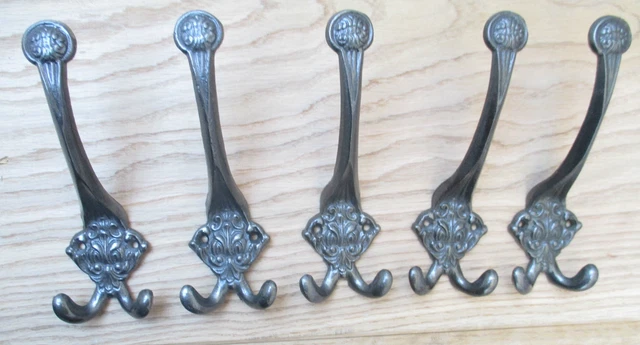3014  Cast iron edwardian vintage old style hat and coat hooks hanging hook peg