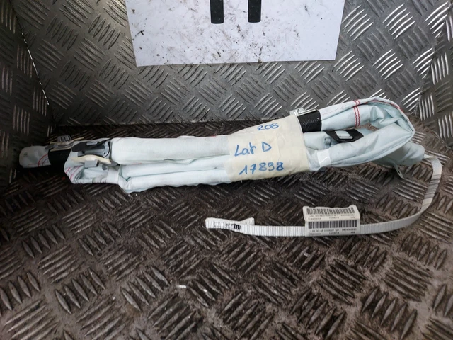 Airbag rideau latéral Droit - PEUGEOT 208 I (1) - Référence : 9804092280 - (H)