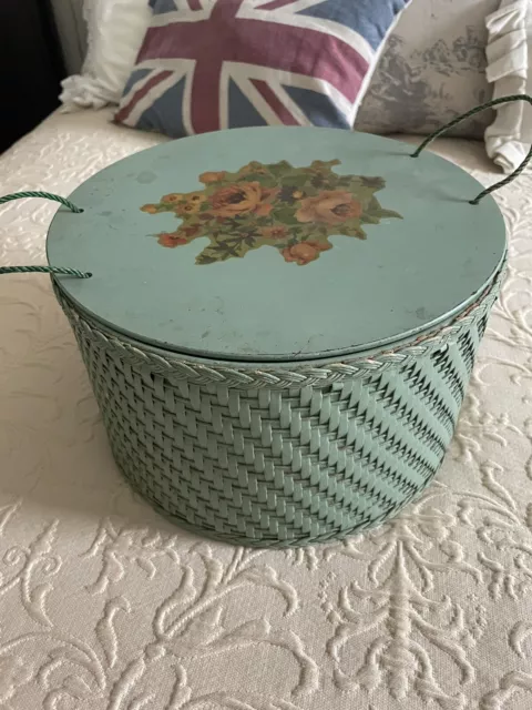 Vintage Harvey Sewing Basket. 1950's? Wicker. Round. Seafoam Green