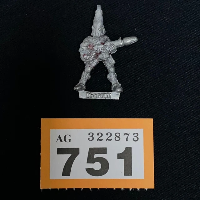 thumbnail image 2 of Games Workshop Warhammer 40K: Aeldari Fire Dragons – 6 Miniatures, New Unassembled 2 of 4