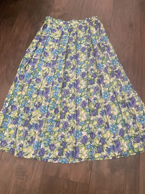 Vintage Lisa International Women’s Pleated Skirt White Green Blue Purple Medium