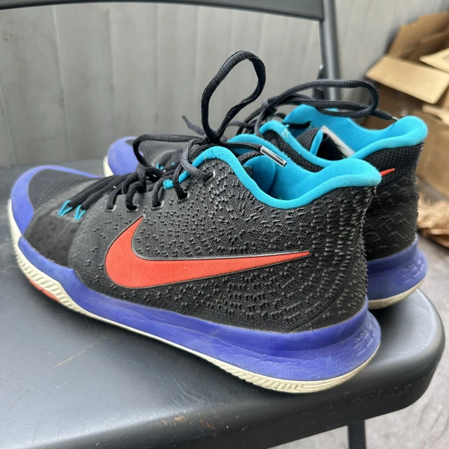 美品 2017 NIKE KYRIE 3 “KYRACHE LIGHT” ハラチ 【公式通販】