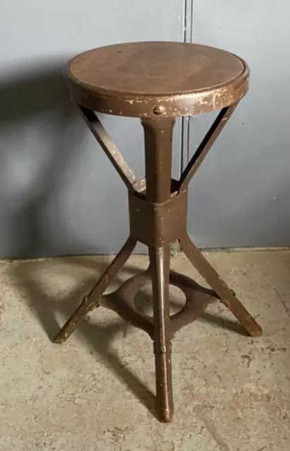 Vintage Industrial Evertaut Factory Machinist Engineers Stool