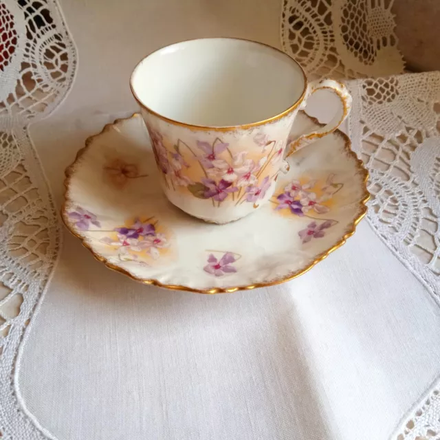 Tasse En Porcelaine De Limoges Decor De Violettes