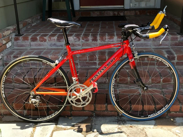 Quintana Roo 49 cm aluminum aero tiathlon /time trial bike with 650c wheels