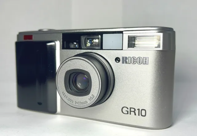 READ 【NEAR MINT】Ricoh GR10 Silver 28mm F2.8 Point & Shoot 35mm Film Camera JAPAN