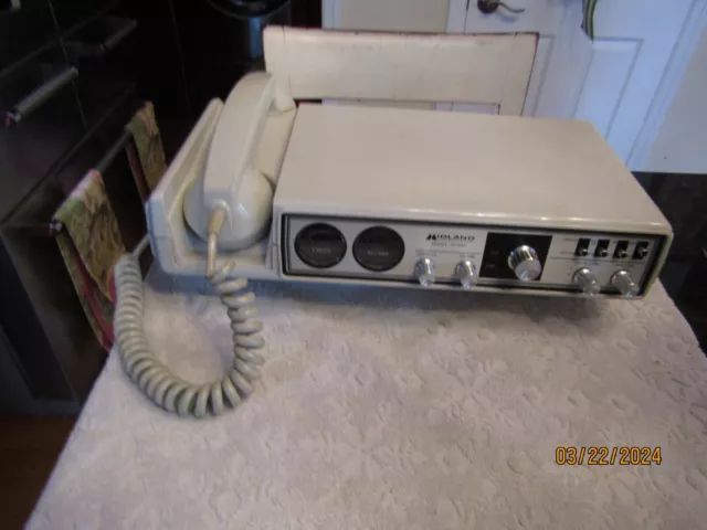 Vintage Midland Model 13-886 Telephone CB Transceiver 1977 w 5 Pin Cord Handset