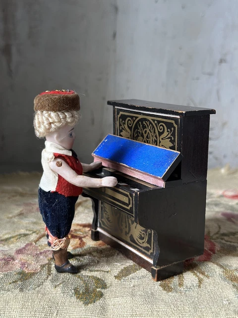 Miniature Piano Décoration Mini Piano 1:12 Échelle Maison De Poupée - Modèle En Bois Avec Tabouret - Rose Miniature Piano Décoration Mini Piano 1:12 Échelle Maison De Poupée - Modèle En Bois Avec Tabouret - Rose