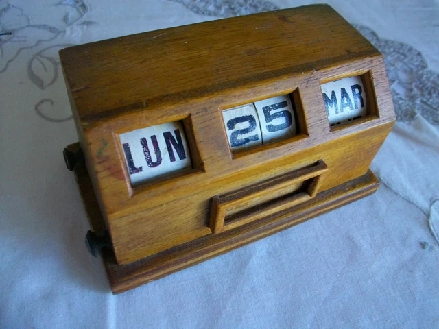 ANCIEN CALENDRIER PERPETUEL A Rouleaux Caisse Bois EUR 20,00 - PicClick FR