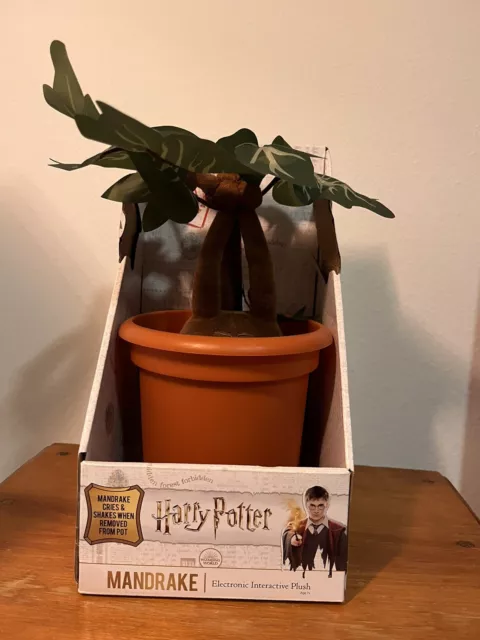Harry Potter Noble Collection Screaming Mandrake Plush Toy, New In Box!