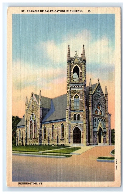 Postcard St Francis De Sales Catholic Church, Bennington, VT linen  G8