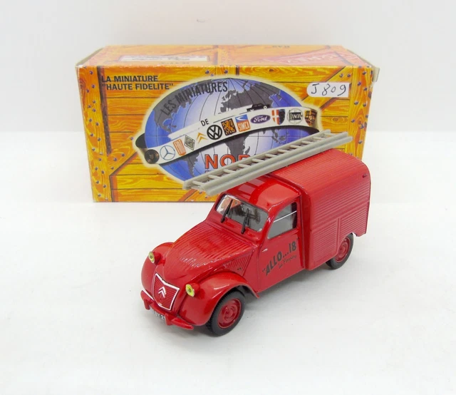 Citroën 2CV Fourgonnette AK350 1966 Bleu Névé 1/18