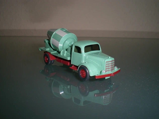 Wiking Betomischer MB Kurzhauber H0 1:87 - Blaues Miniaturmodell Für Modellbahn