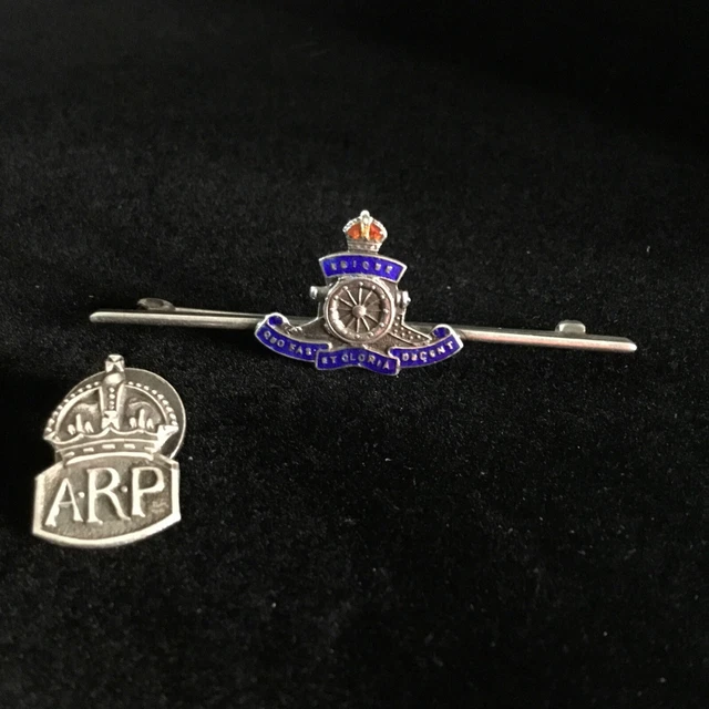 WW2 ROYAL ARTILLERY Bar Pin Silver Enamel & ARP Badge Sterling Silver £ ...