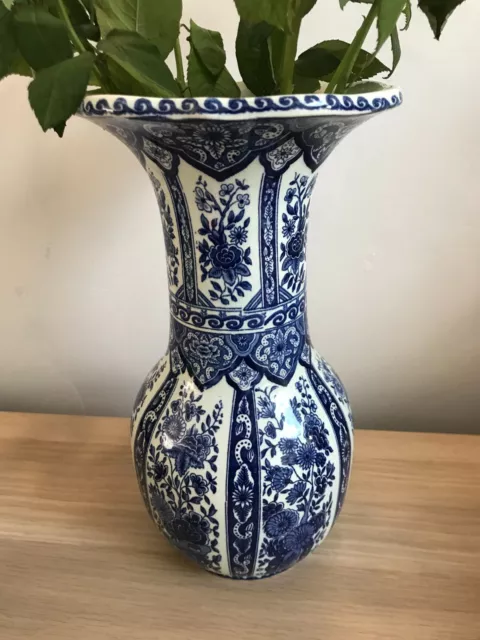 vase ancien de la manufacture de delft bleu en parfait état de 30cm de haut 3