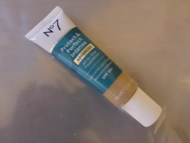No7 PROTECT & AND PERFECT ADVANCED ALL IN 1 ONE GRUNDLAGE KOSTENLOSER VERSAND warmes Elfenbein