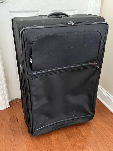 Large Tumi Suitcase 22047d4 Nylon Expandable Travel Luggage 32" x 22" x 12" 2