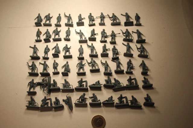 Ouverture et analyse de boites de maquettes : PERSONNEL DE LA LUFTWAFFE