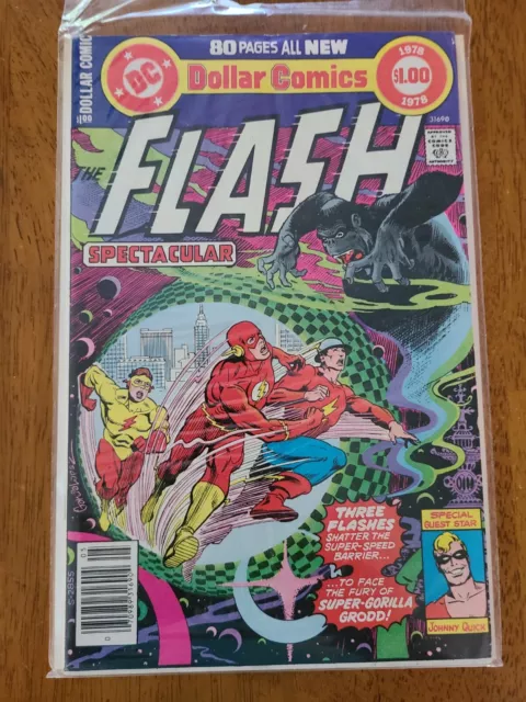 The Flash Dollar Comic 1978. VF. Nice Comic. Great Color Edges Are Great.