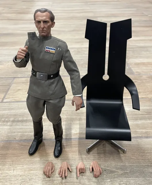 Grand Moff Tarkin Hot Toys Figure ~ Star Wars 1/6th Scale MMS433 ~ Used Loose