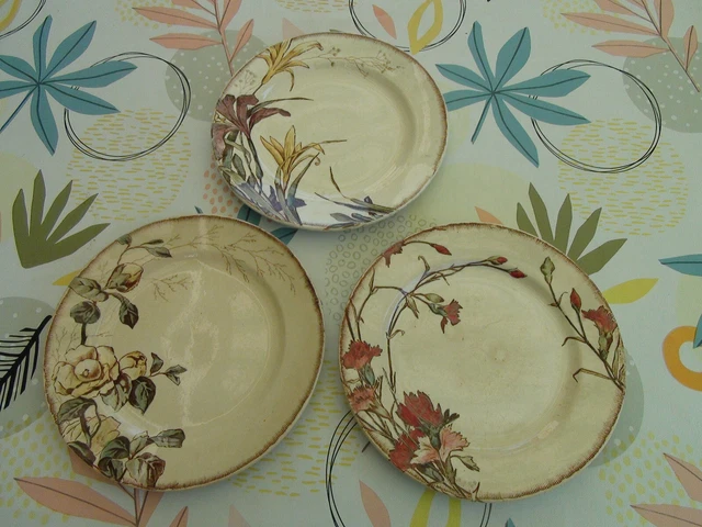 FAIENCE Jules Vieillard et Cie Bordeaux....3 assiettes dia 24, service Chevreuse FAIENCE Jules Vieillard et Cie Bordeaux....3 assiettes dia 24, service Chevreuse