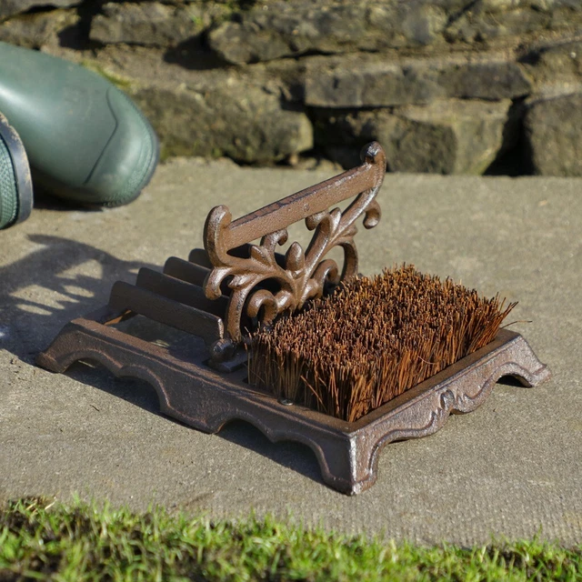 PERIOD CAST IRON Boot Brush Welly Jack Doorstep Garden Shoe Mud Scraper