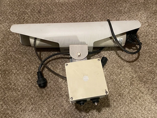 Traffic Surveillence Camera  / Housing HS9384-6H-T (untested)