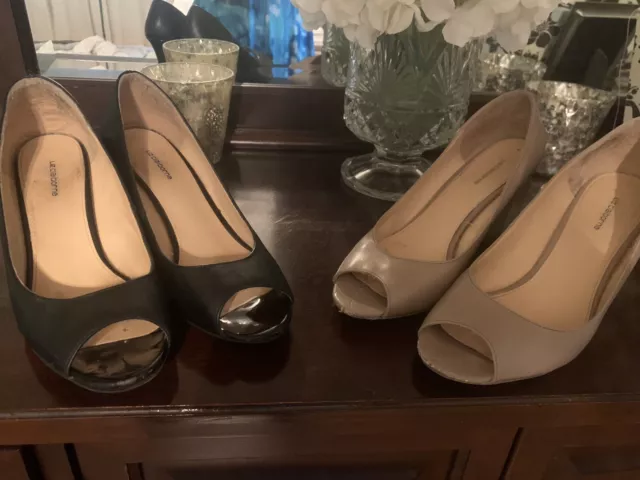 Liz Claiblrne Paula Wedge Pumps 8 1/2.  Two Pair.  Black And Nude