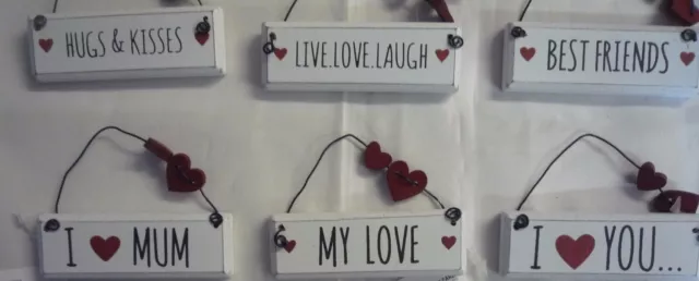 Wooden Shabby Chic Love, Friends, Family Message Slogan Mini Plaques Signs